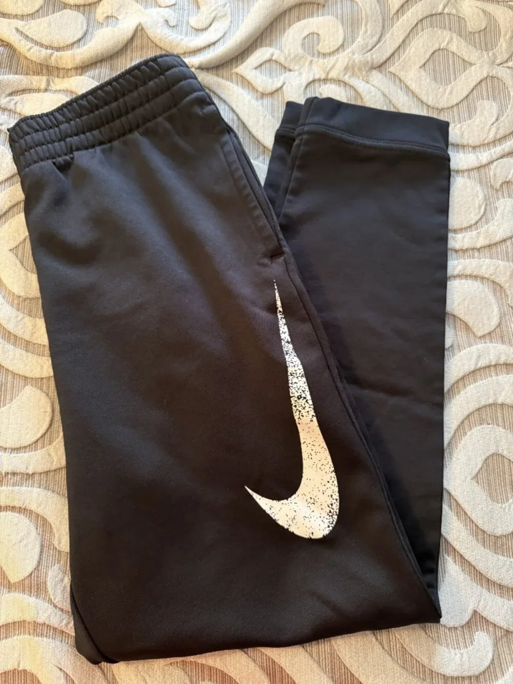 Nike Dri-Fit Boys Fleece Black Joggers Sweatpants White Swoosh Size Large Pocket